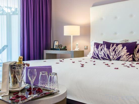 Hotel Relais Thalasso Baie De La Baule Château Des Tourelles