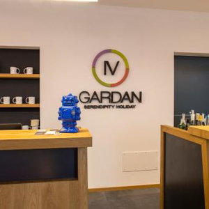 Hotel Holiday Iv Gardan cazare Riva del Garda