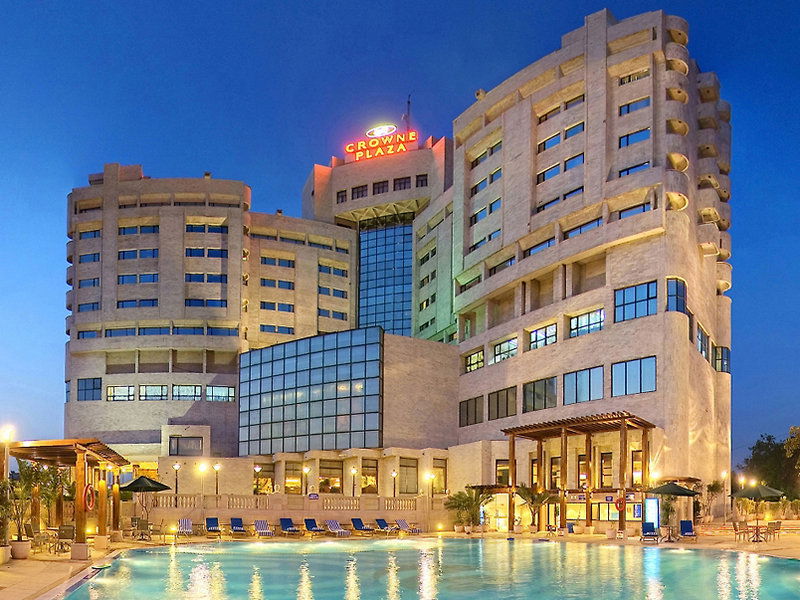 Hotel The Suryaa New Delhi