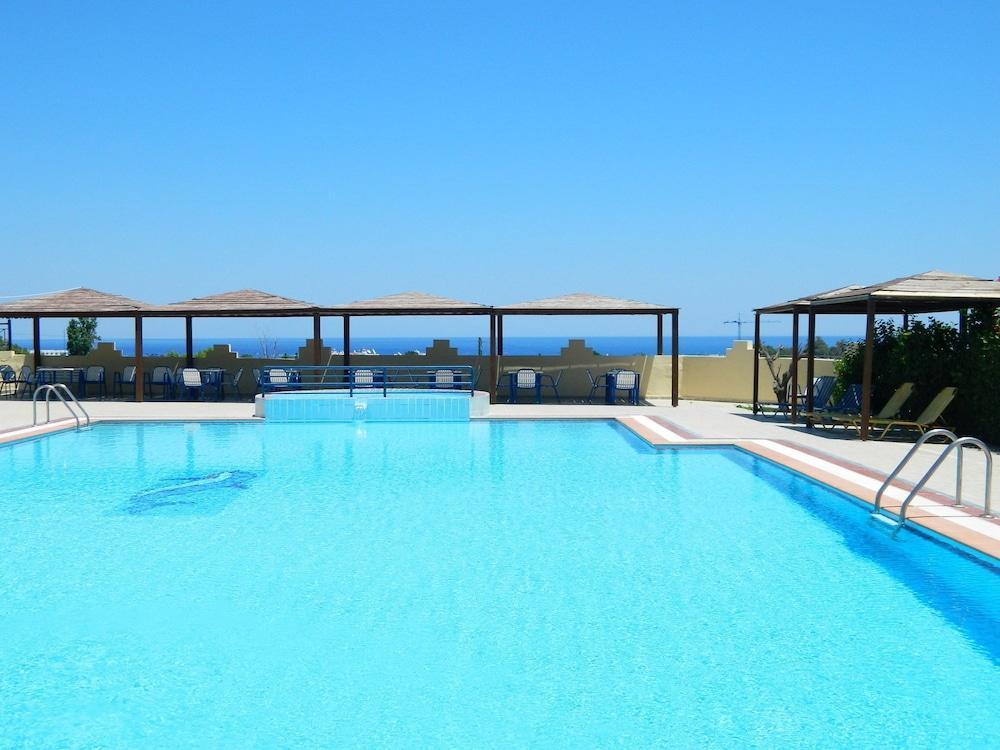 Telhinis Hotel And Apartments