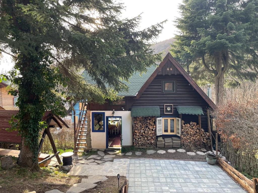 Hotel Cabana Farmec Ciubăr - Dézsabáj Kulcsosház