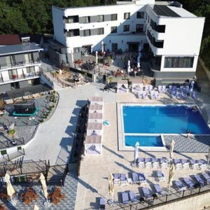 Hotel Partizan Resort cazare Eselnita