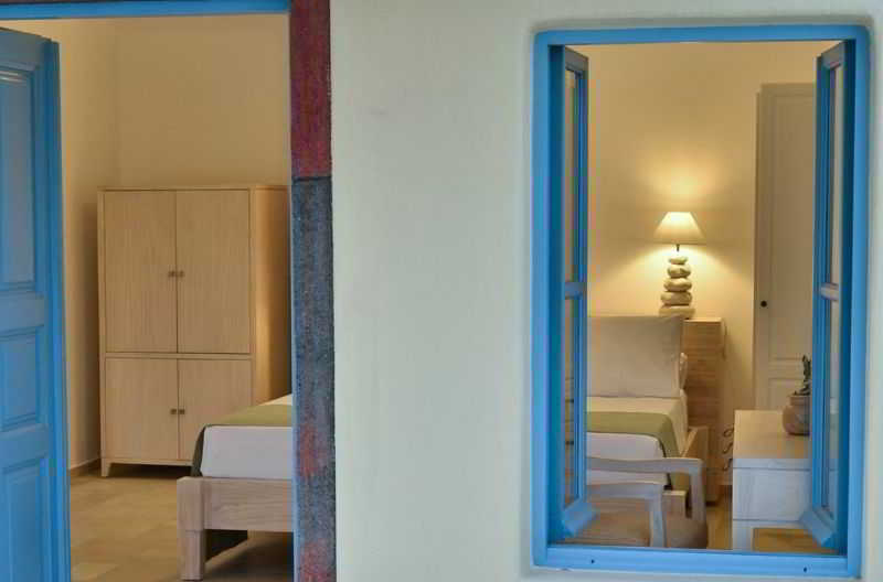 Black Rose Suites