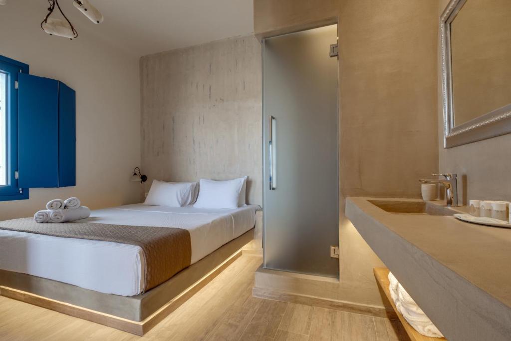 Pasithea Luxury Suites