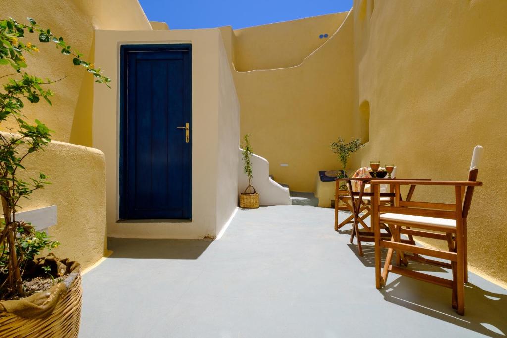 Pasithea Luxury Suites