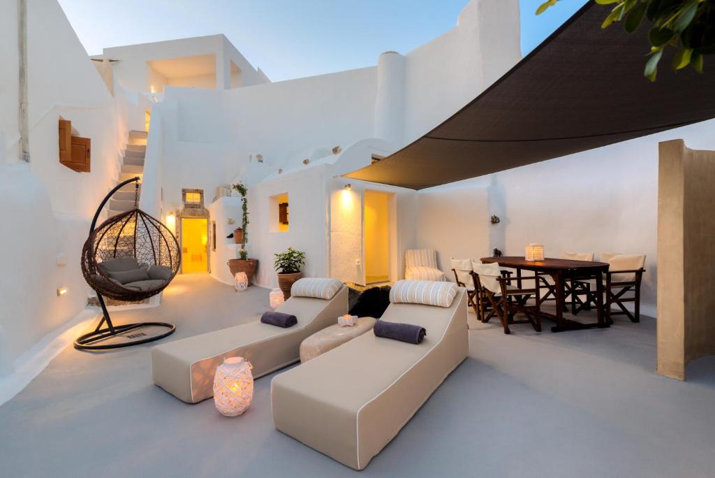 Hotel Pasithea Luxury Suites