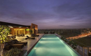 Hotel Doubletree Suites By Hilton Bangalore