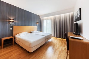 Hotel Lux Fátima Park - Hotel, Suites & Residence cazare Fatima