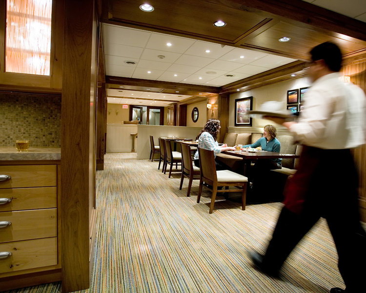 Hotel Banff Aspen Lodge