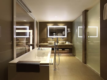 Hotel Novotel Bengaluru Outer Ring Road