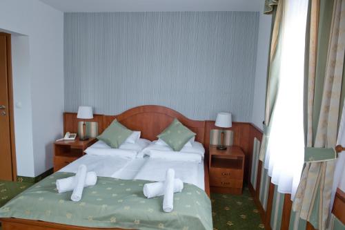 Hotel Toldi Fogado