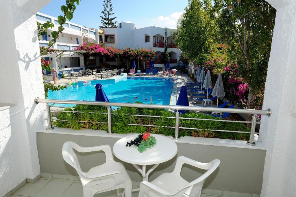 dal travel Apollon Hotel Apartments