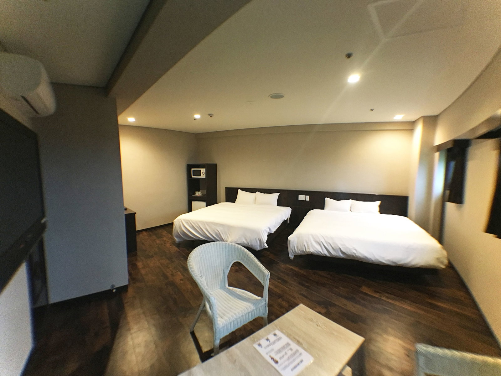 Hotel Rycom Crystal Hotel