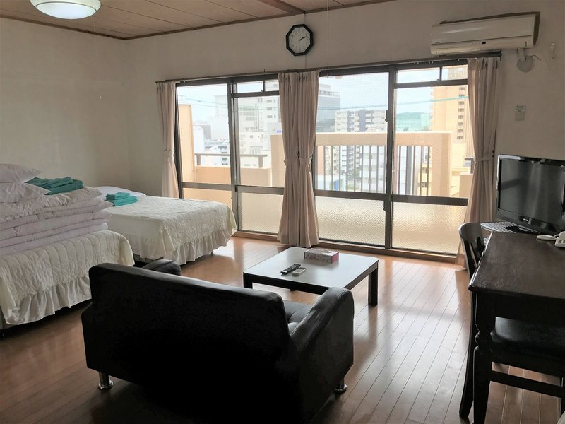 Weekly Harborview Mansion Honkan