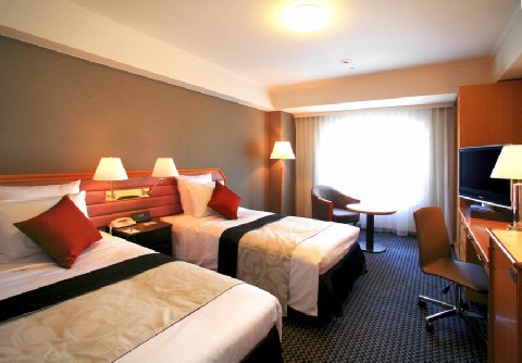 Ana Crowne Plaza Harborview
