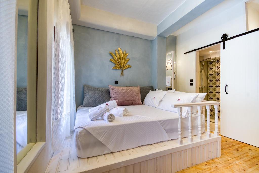 dal travel Bastion Medieval Deluxe Apartments