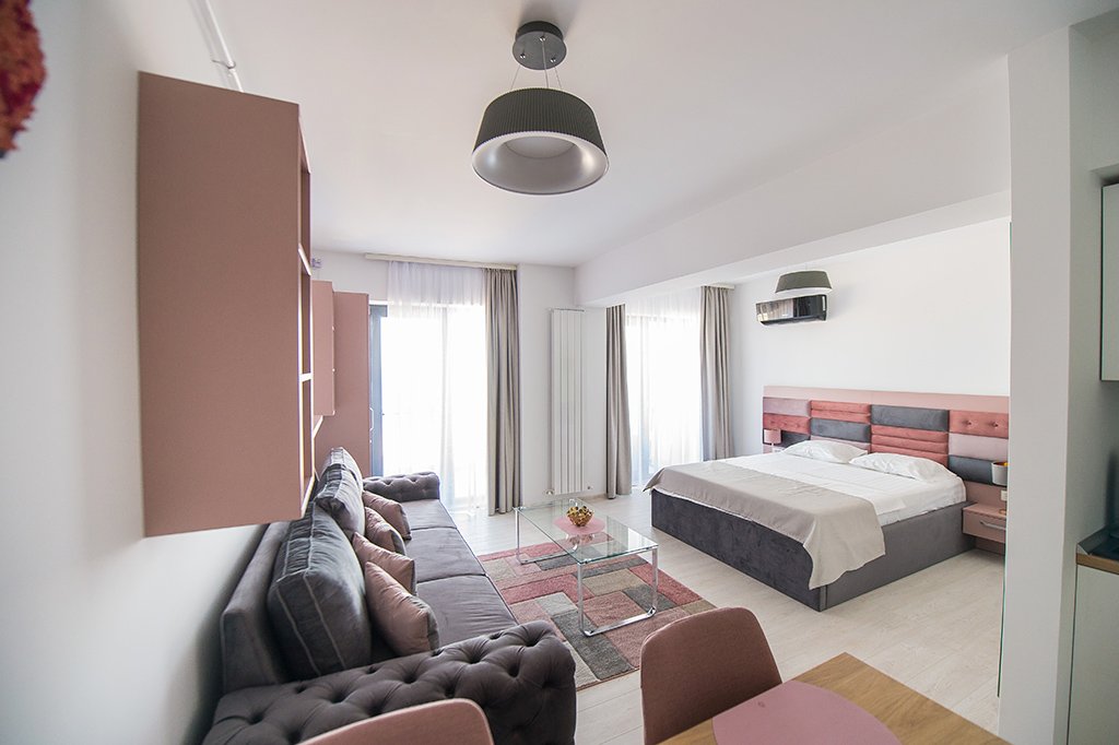 Garsoniera Apartel Helios House