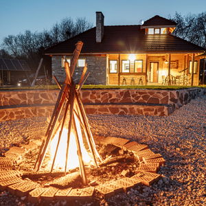 Hotel Atelier Recreation Village cazare Rasnov