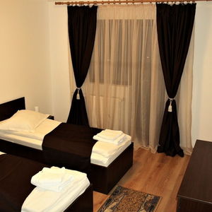 Hotel Hanul Lui Bogdan cazare Faget