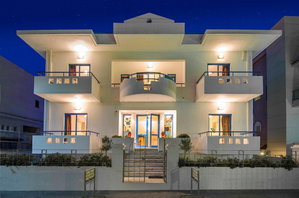 Hotel Blue Roses cazare Ixia