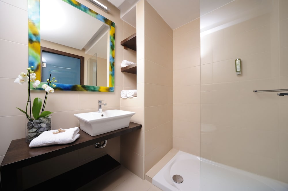 dal travel Steris Elegant Beach Hotel And Apartments