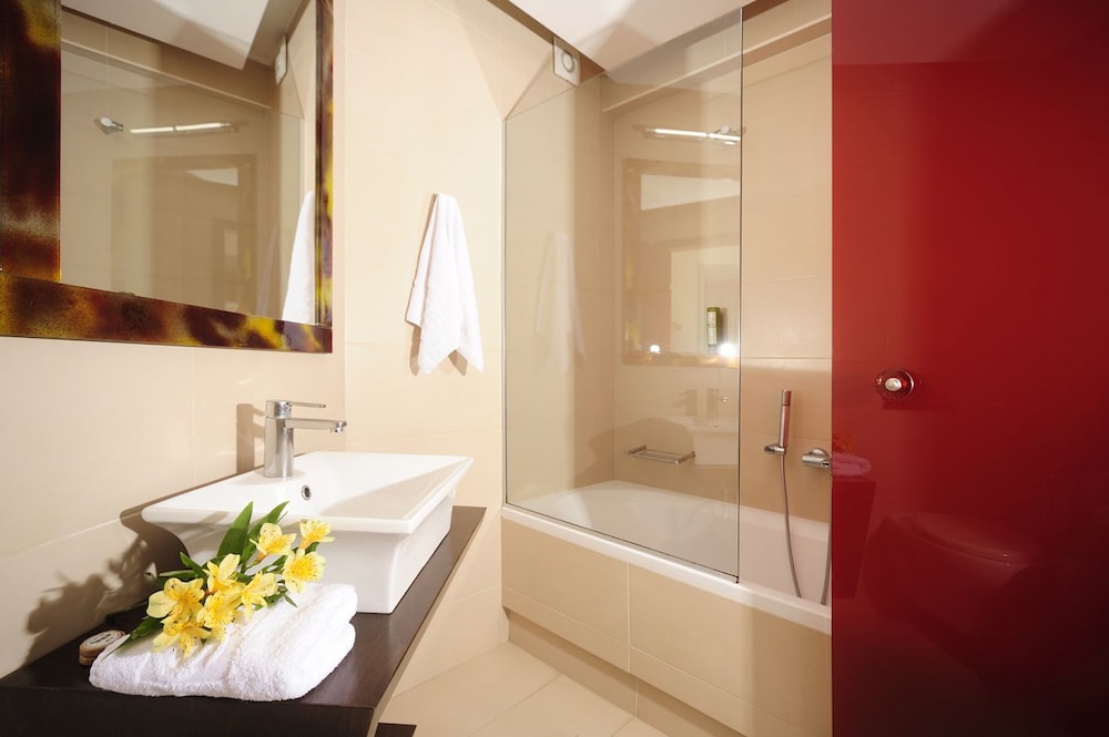dal travel Steris Elegant Beach Hotel And Apartments