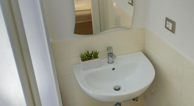 Hotel Bed And Breakfast Larca Di Noe