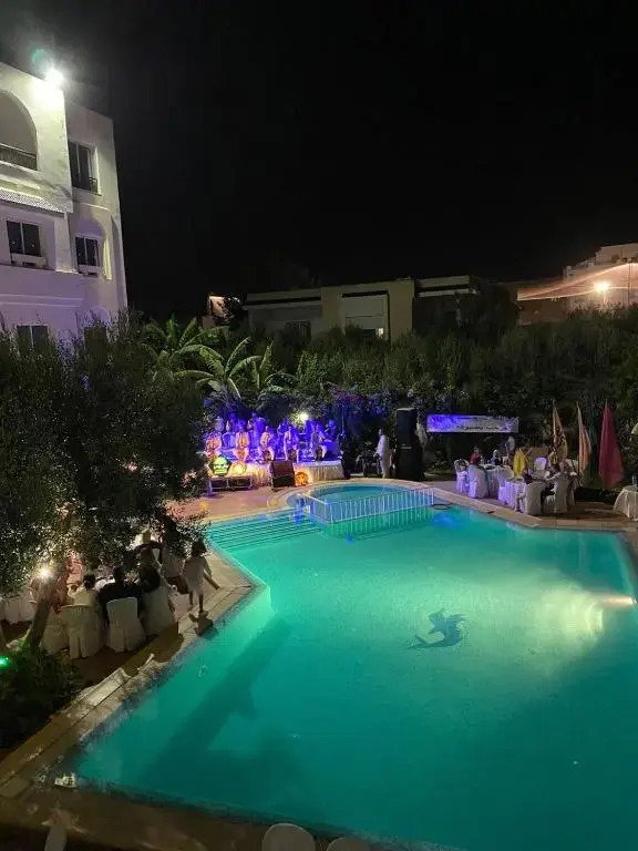 Hotel Residence Romane--Fr