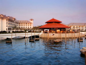 Hotel Intercontinental Westlake Hanoi Hotel cazare Hanoi