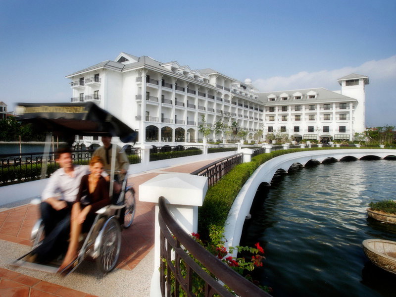 Intercontinental Westlake Hanoi Hotel