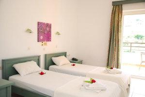 Hotel Elpis Apartments cazare Bali Beach