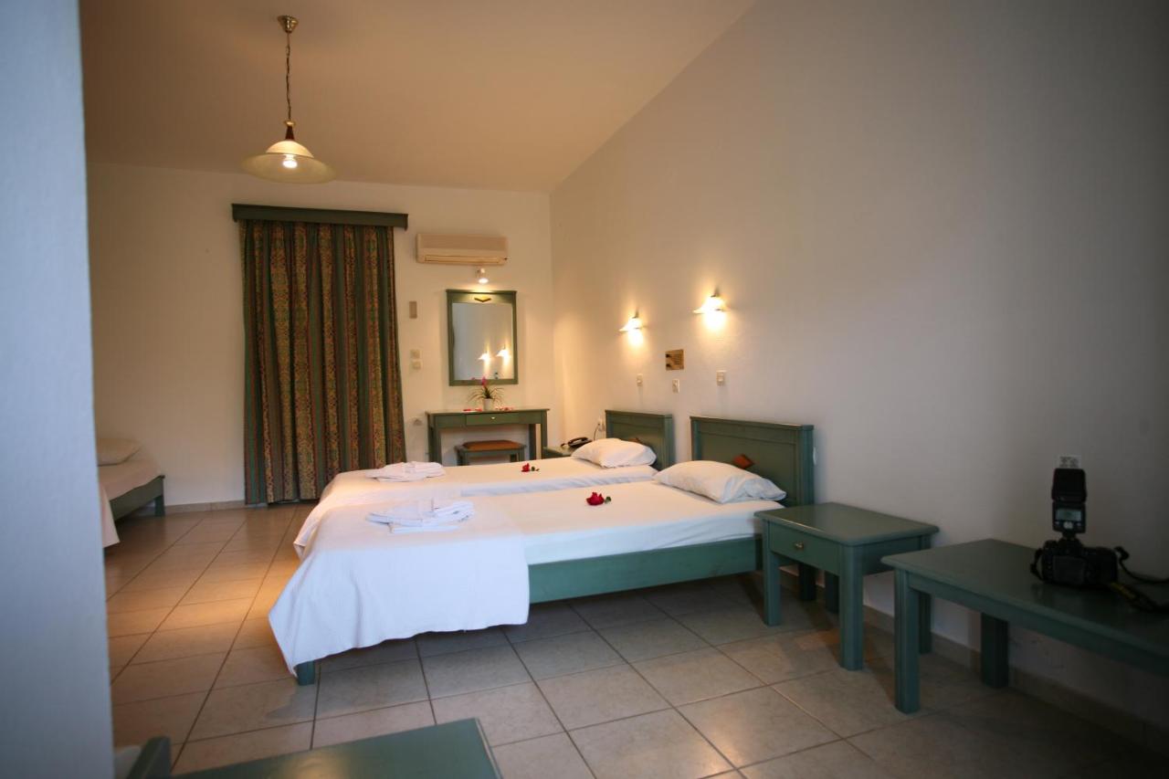 Elpis Apartments