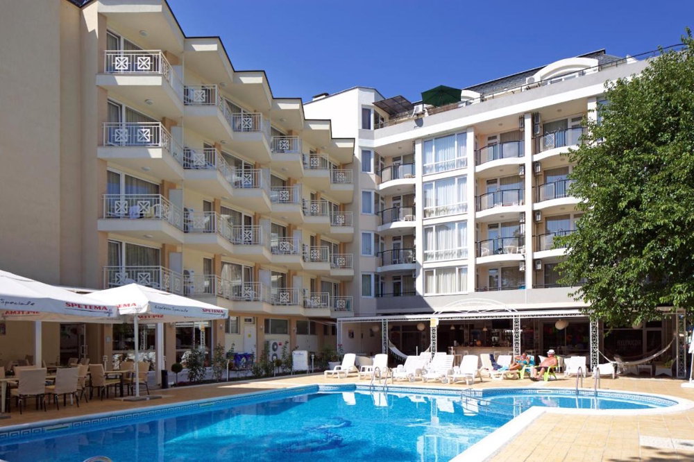 Karlovo Hotel