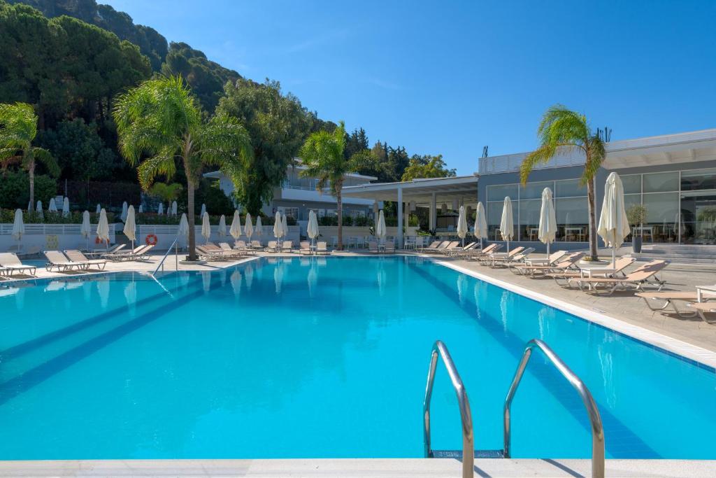 dal travel Oceanis Park Hotel