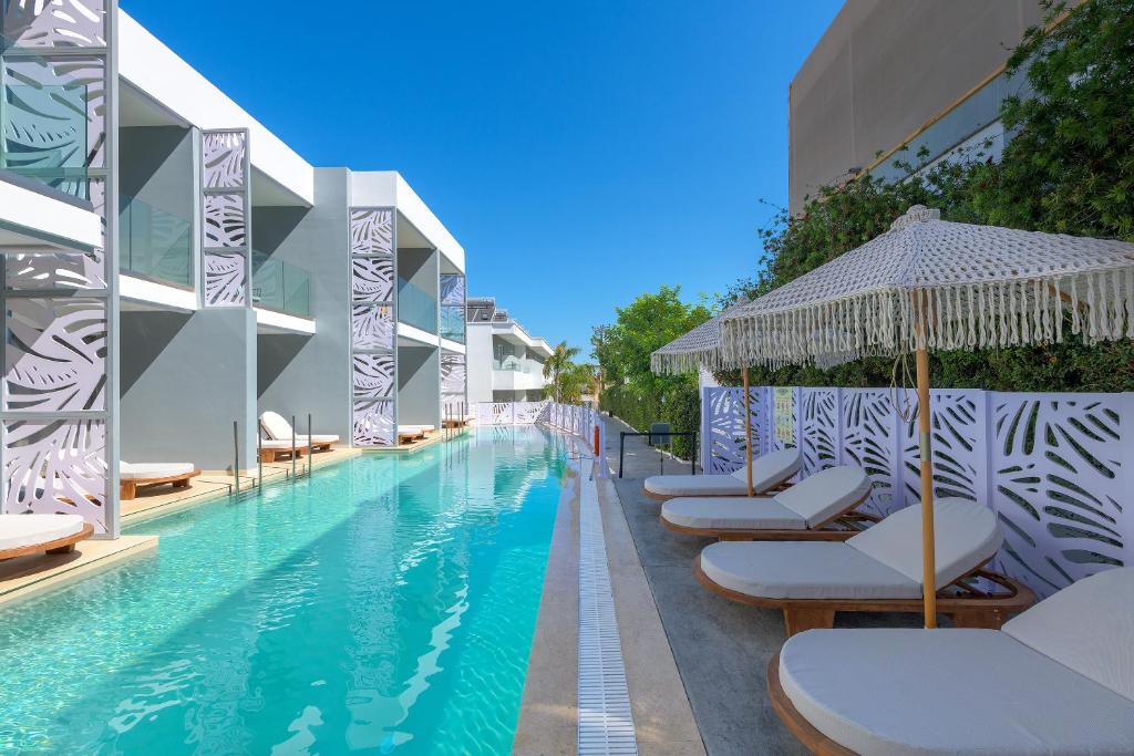 dal travel Oceanis Park Hotel