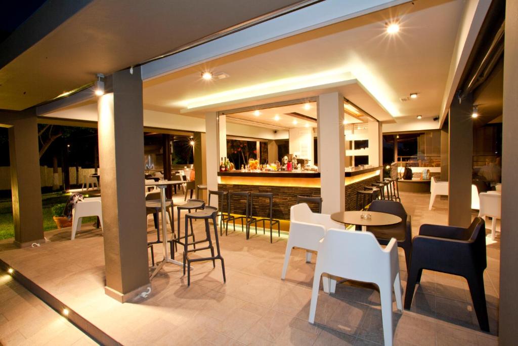 Matoula Beach Hotel