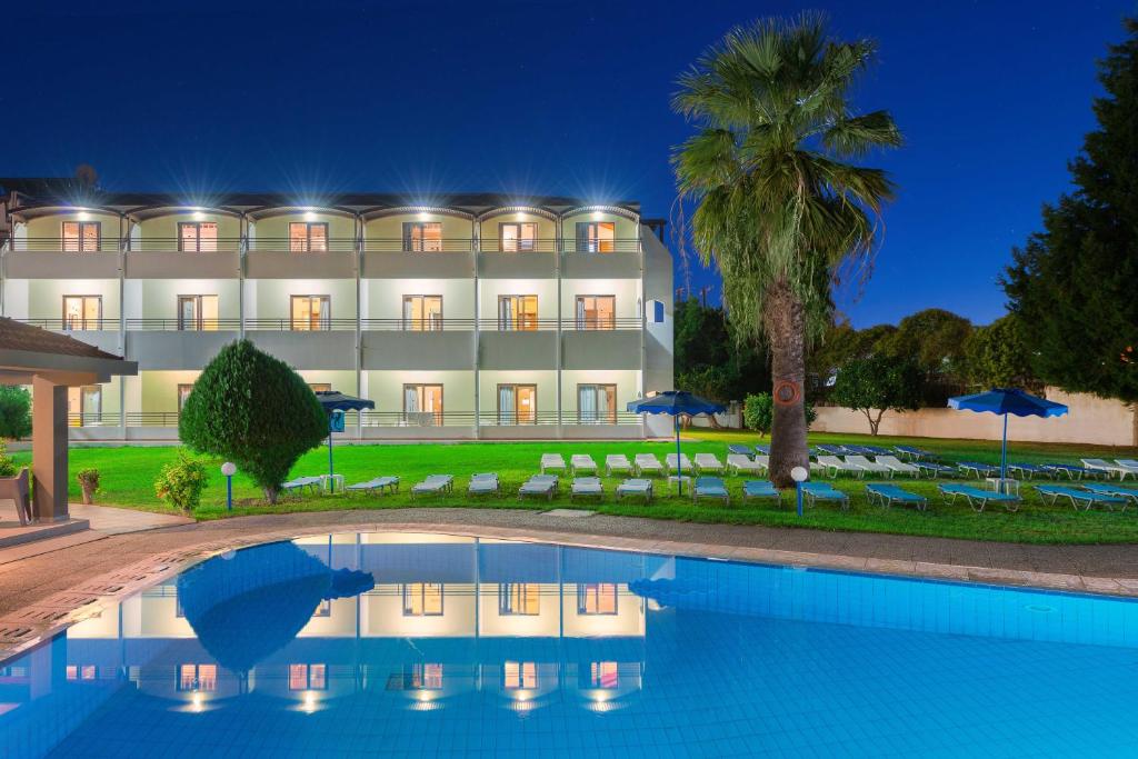 dal travel Matoula Beach Hotel
