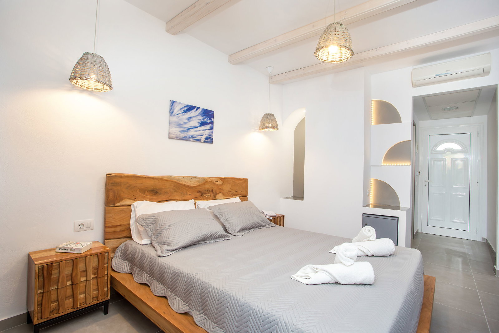 dal travel Muses Hotel