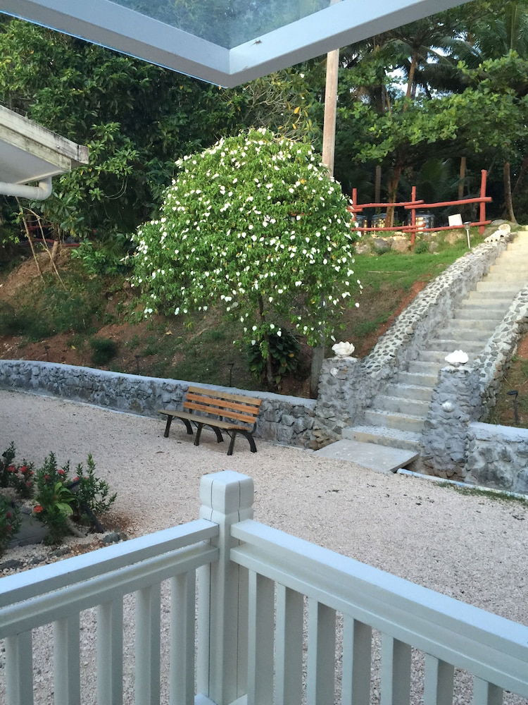 Hotel Shell Villa Apartel Resort