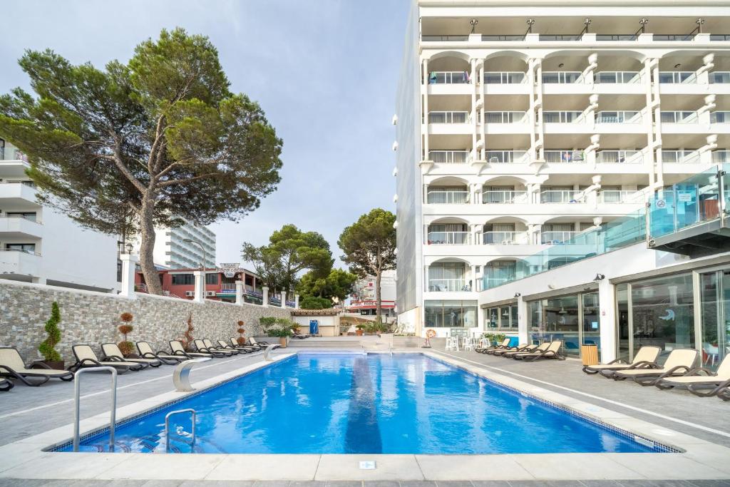 Hotel Seramar Comodoro Playa