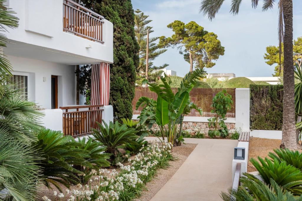 Inturotel Esmeralda Garden