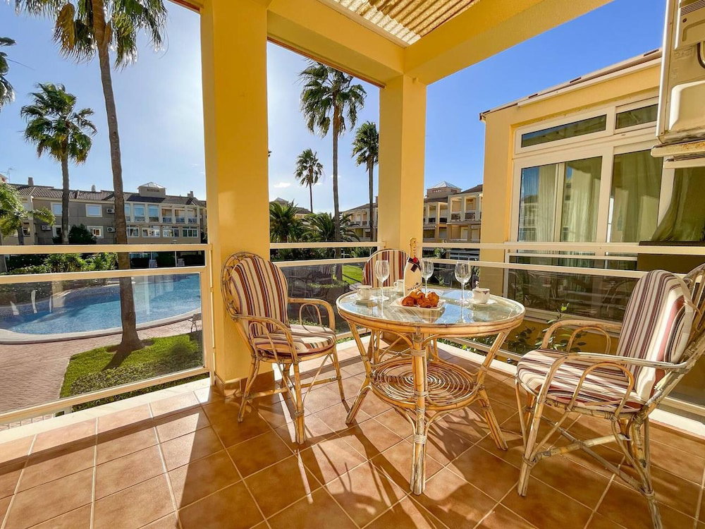 2-Bed Apartament Rosaleda Monterey