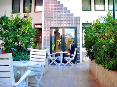 Hotel Mera Park Hotel