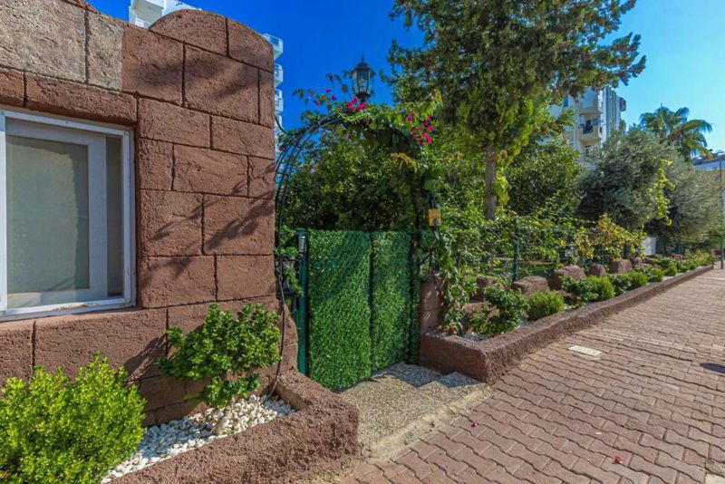 Hotel Melissa's Suites