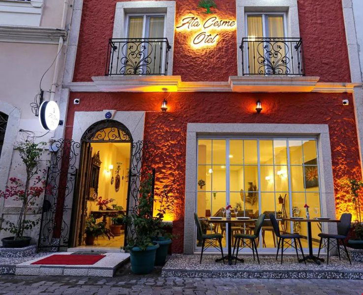 Hotel Ata Çesme Otel