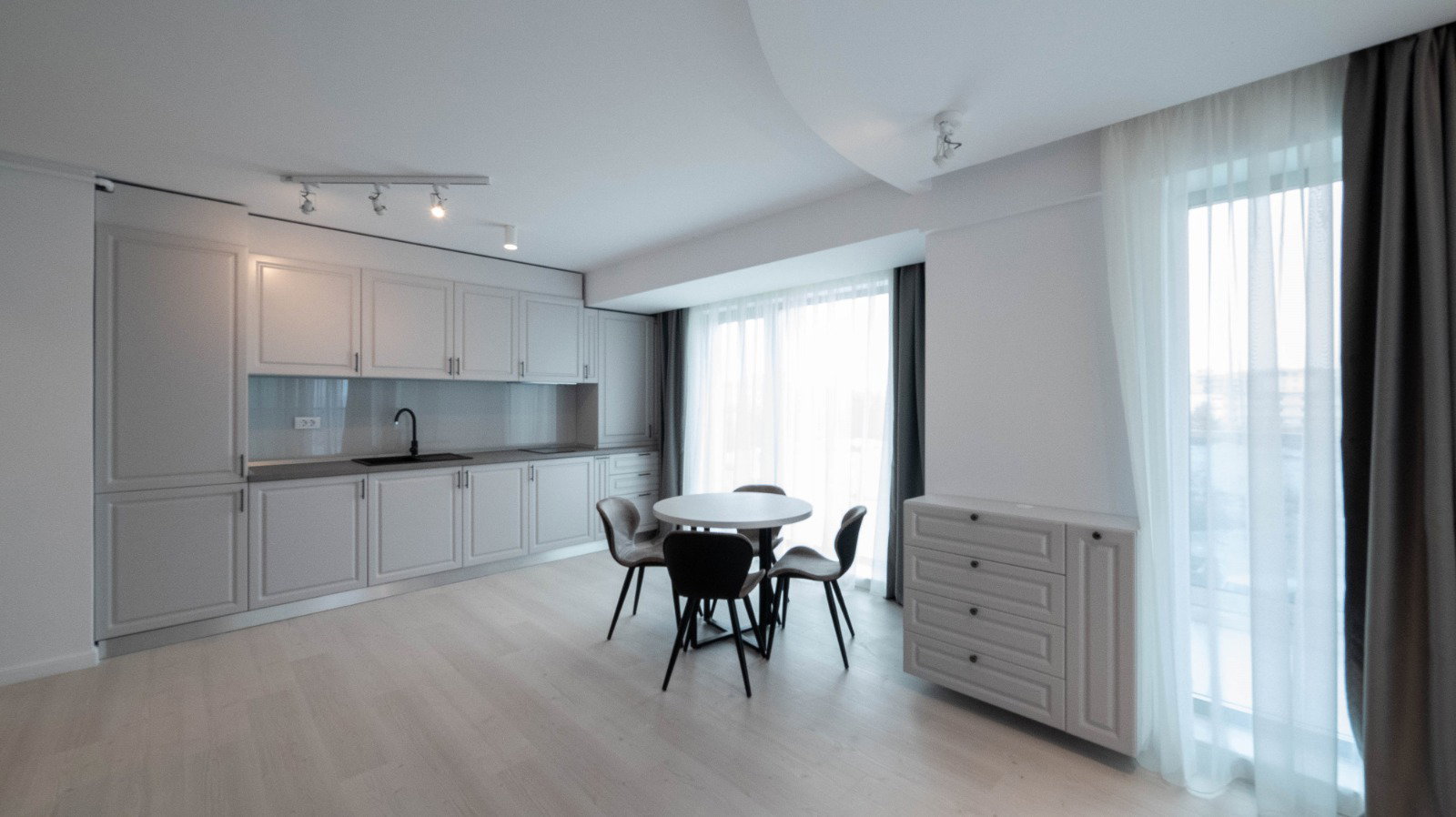 Wave 3 Promenada Apartments