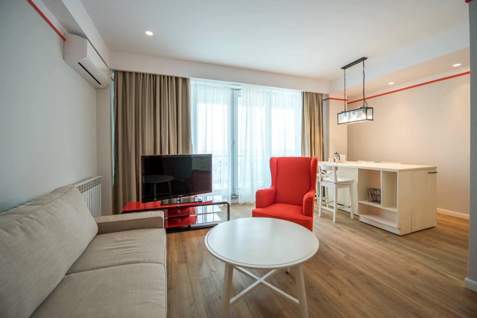 Wave 1 Promenada Apartments