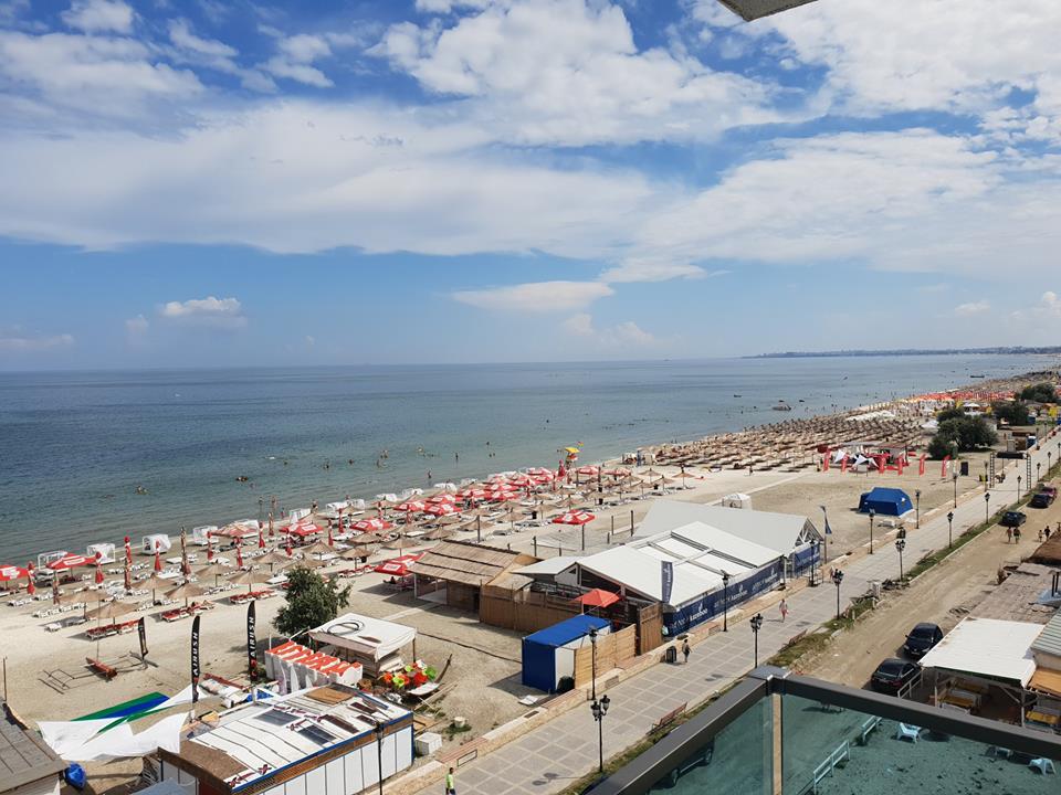 Wave 2 Promenada Apartments