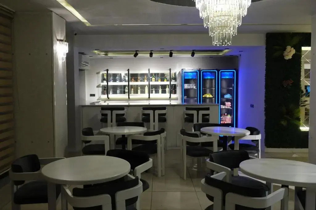 Hotel Grand Diamond Hotel
