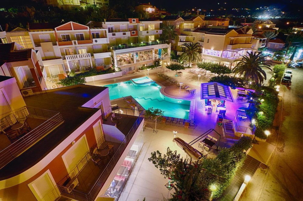 Hotel Heliotrope Hotels